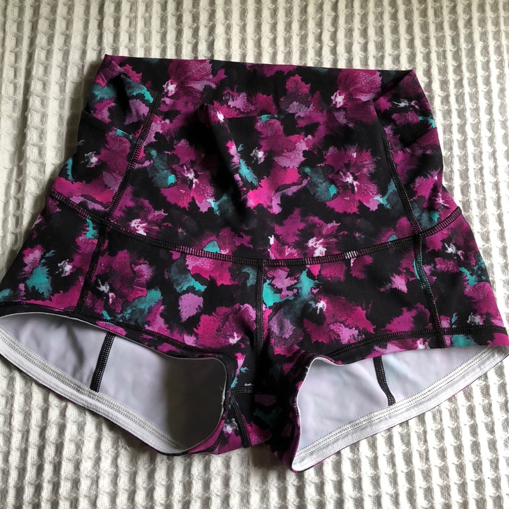 NEW lulu spandex/shorts